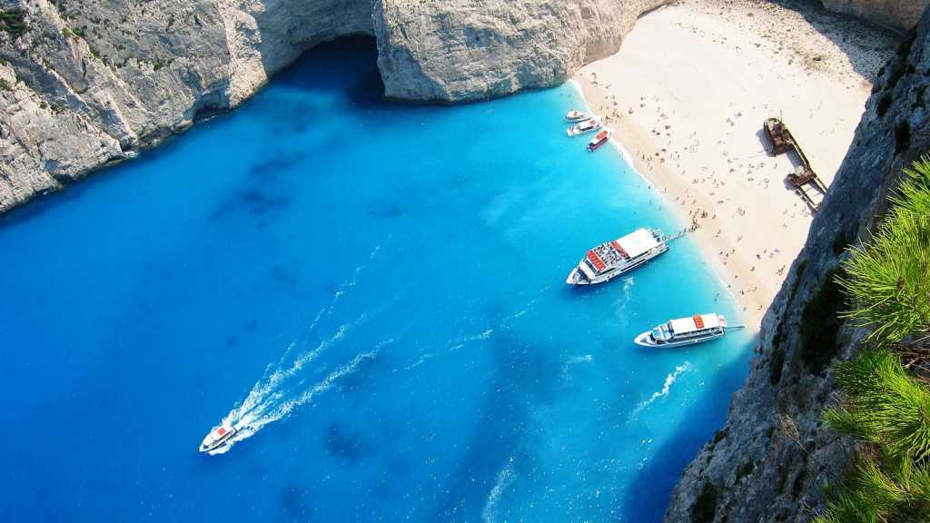 10 Greek Islands with amazing Beaches that Demand a Visit at least Once in Your Lifetime