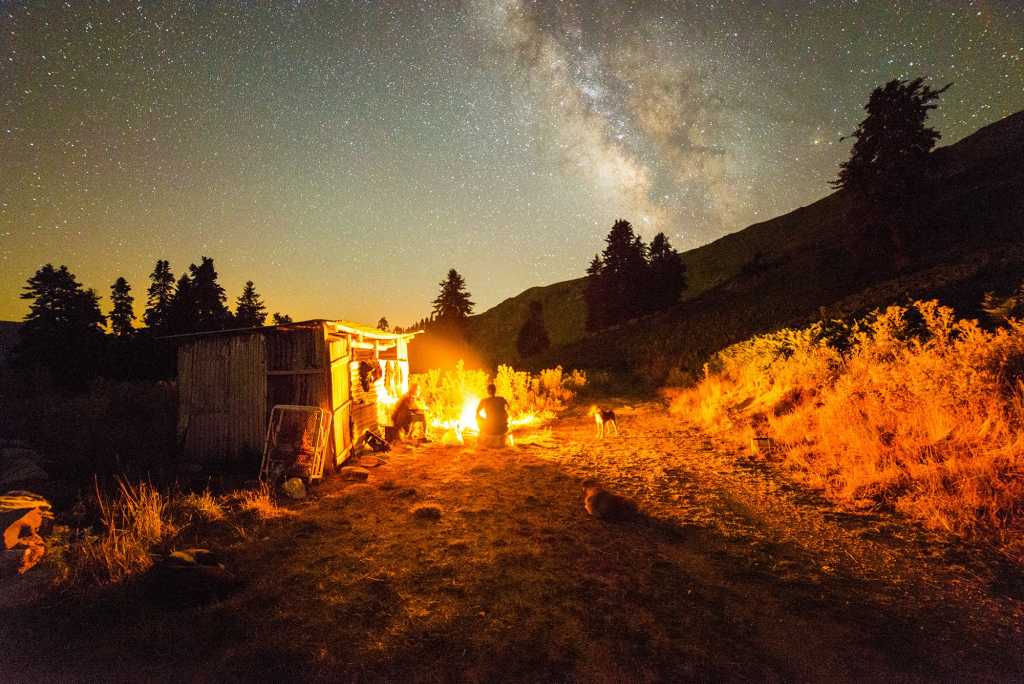 Milky Way Timelapse Video at Petrilo, Karditsa Greece 1