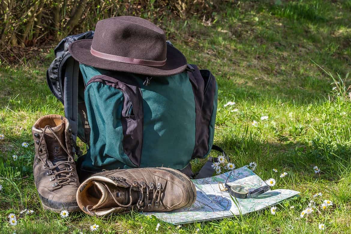 How to Pack Light on a Long Hike