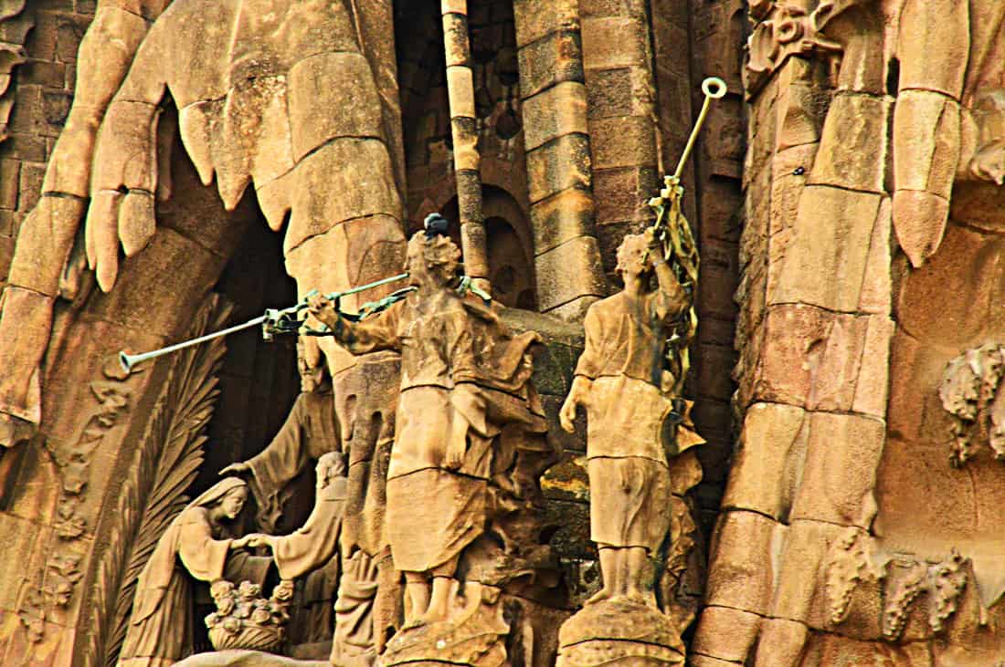Catedral De La Sagrada Familia & City of Barcelona