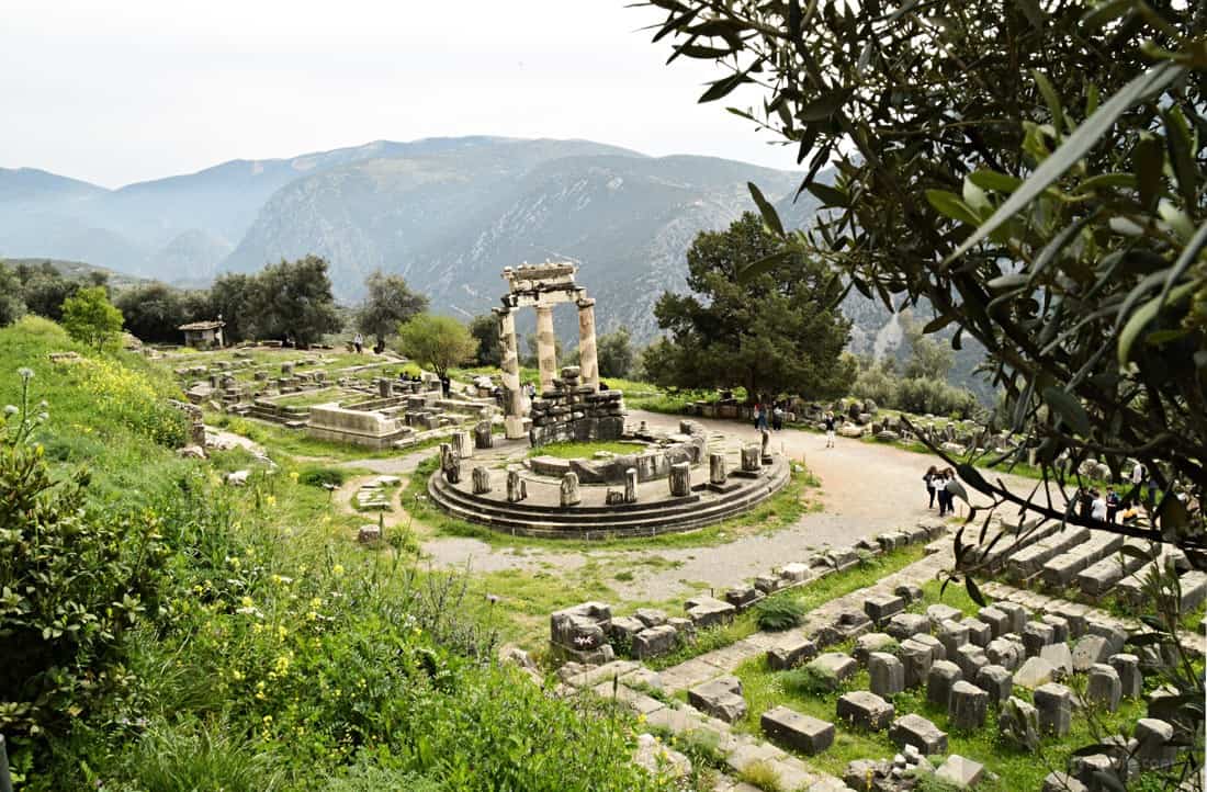 Delphi Tour Greece: Oracles, Antiquity, Galaxidii