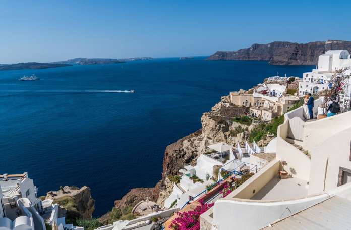 Best Santorini Weddings Complete Guide 2020 Mindful Travel