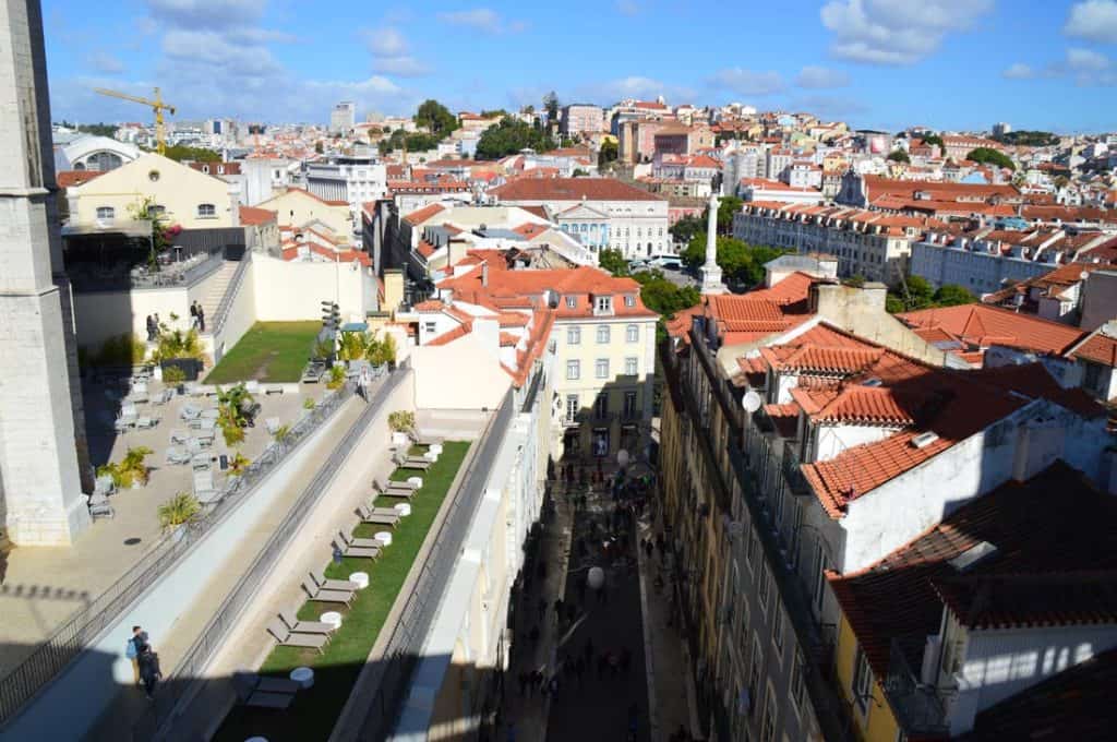Best Downtown Lisbon Walks: Exploring the City