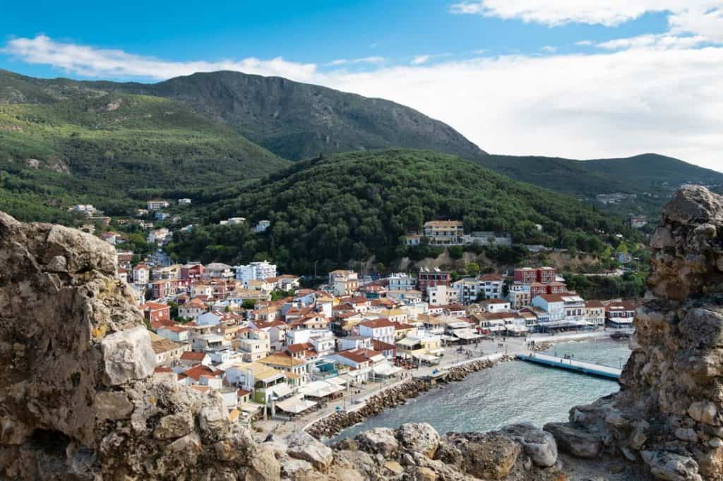 12 Best Places To Visit In Greece For Couples - Cozy and Romantic! 5 parga greece for couples
