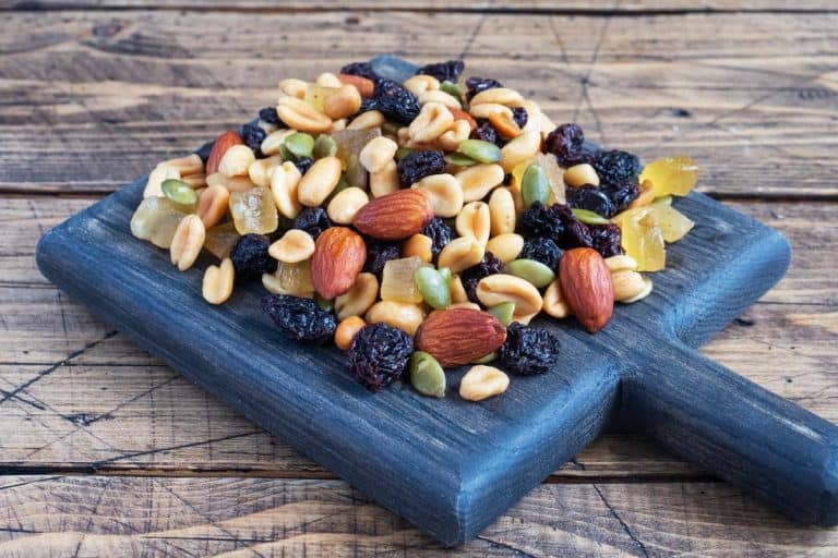List of the best snacks for hiking in hot weather mindful travel